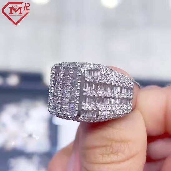 Luxurious Custom Diamond Ring Bling baguette Cut Hip Hop 925 Sterling Silver Vvs Moissanite Ring