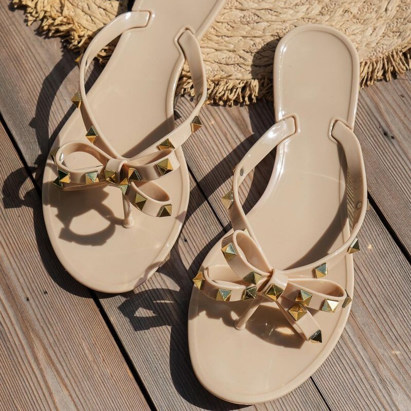 European And American Summer Clip-Toe Bow Rivet Beach Vacation Flip-Flops Flat Women's Sandals Slippers