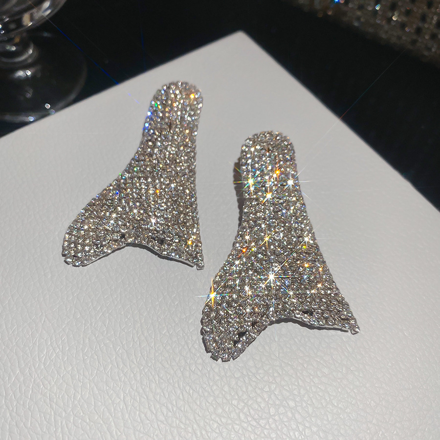 Silver Needle European and American Style Full Irregular 2026 New Exaggerated Sparkling Diamond Stud Earrings Light Luxury High-End Women's Ear A - view 9