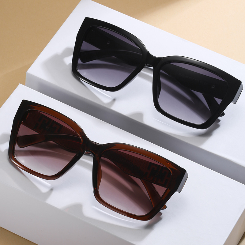 European And American Style Large Frame Cat Eye Women's Designer Sunglasses New Outdoor High-end Fashion Personality Street Style Glasses Wholesa