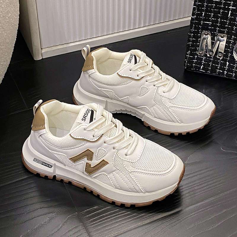 Sports shoes for women in the spring and autumn of 2026 are super popular versatile anti slip and casual women's shoes with soft soles and lightw