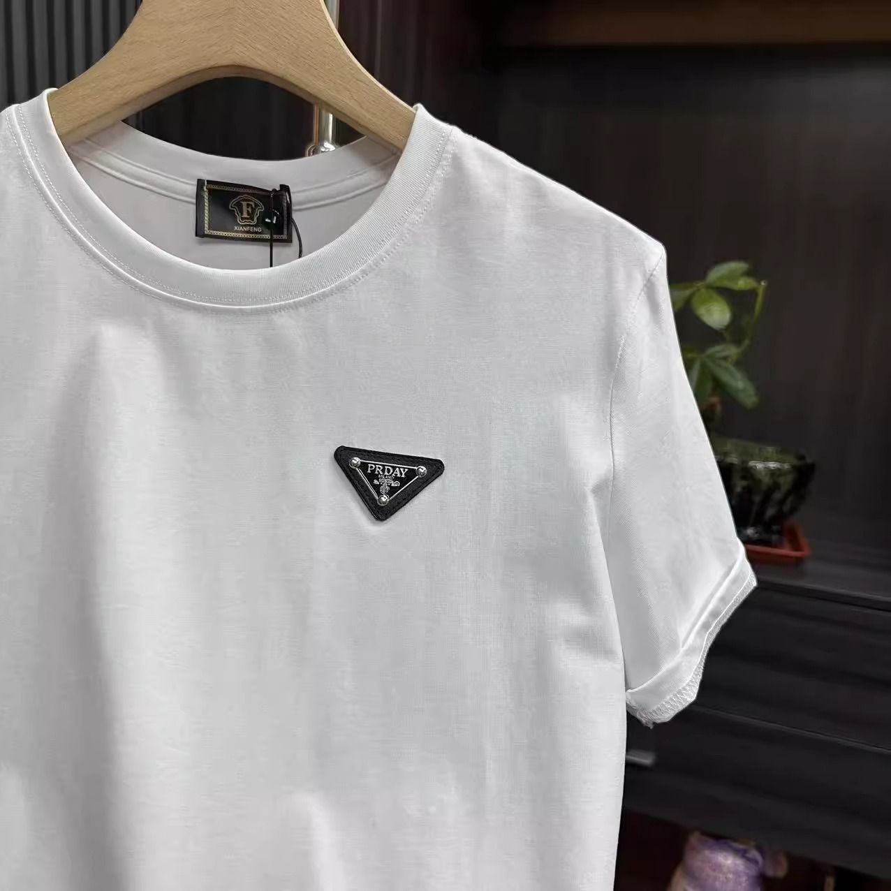 Free shipping simple and versatile casual men's T-shirt 2026 summer new arrivals fashionable classic short sleeved hot sale