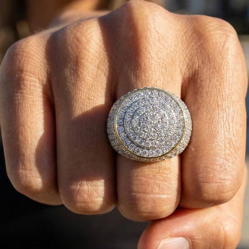 Premium Iced Out Round Cluster VVS Moissanite Diamond Ting Hip Hop Statement Ring 925 Sterling Silver Ring For Men Wear