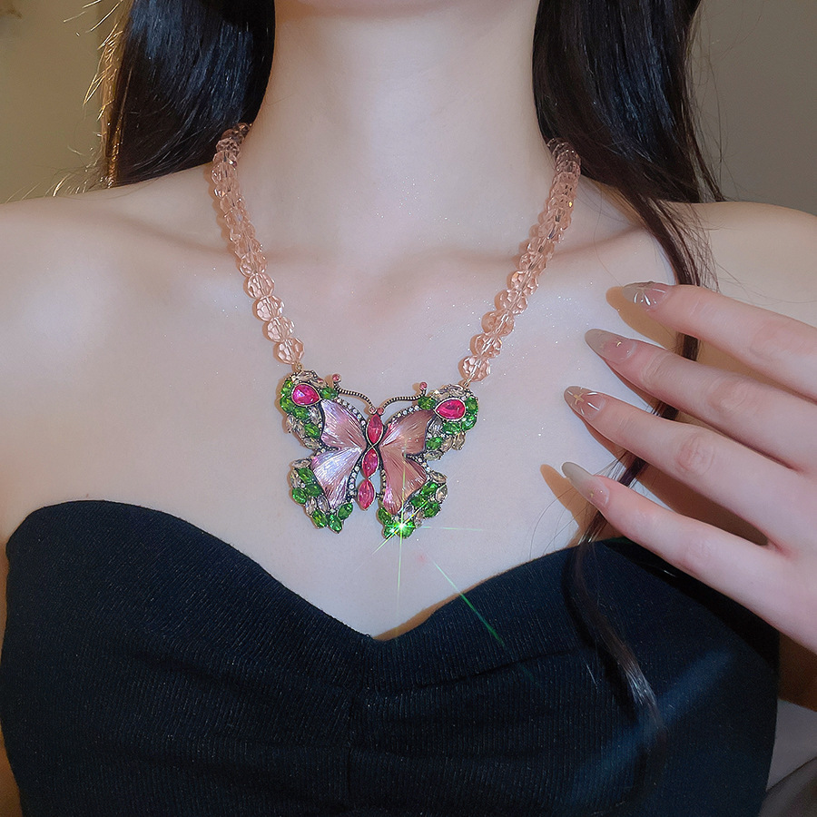 Butterfly Inlaid Diamond Necklace and Earrings Jewelry Set, Palace Style Exquisite Medieval Vintage Accessories for Women - view 8