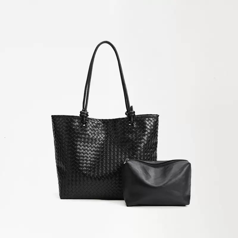Bestseller Niche Handmade Woven 2025 New Model High-End Light Luxury Shoulder Handbag Commuting Large Capacity Tote Bag Ddmytues