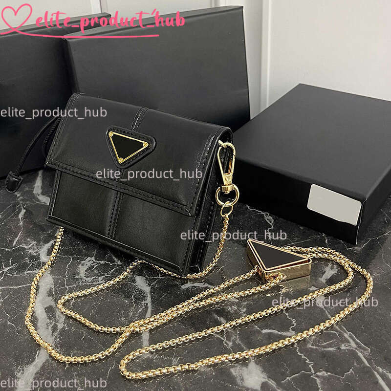 2026 Fashion Mens Womens Wallets Designer Wallet Triangles High Quality Cards Holder Coin Purse Victorine Short Folding Multi-Card Size 11Cm Prafawallets 603