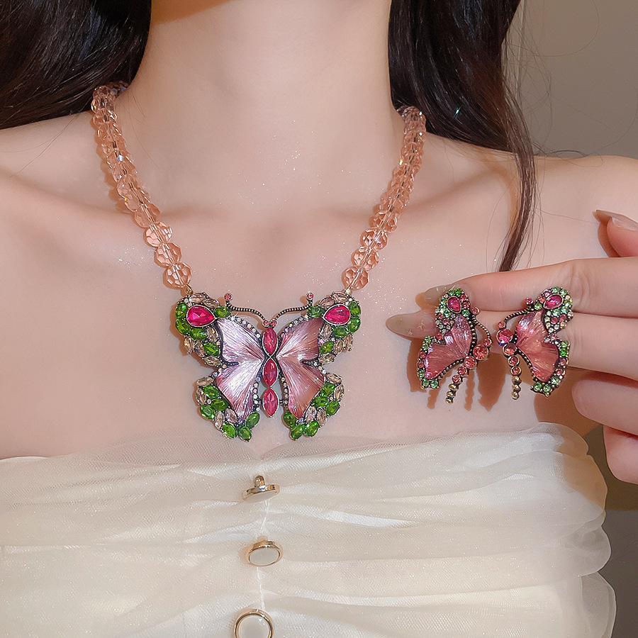 Butterfly Inlaid Diamond Necklace and Earrings Jewelry Set, Palace Style Exquisite Medieval Vintage Accessories for Women - view 3