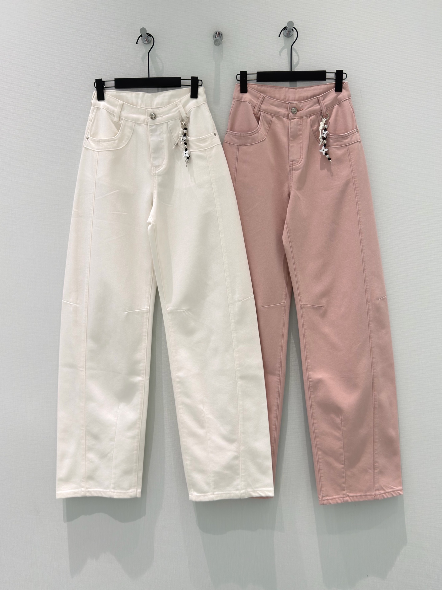 Designer's new mini sickle embroidered jeans