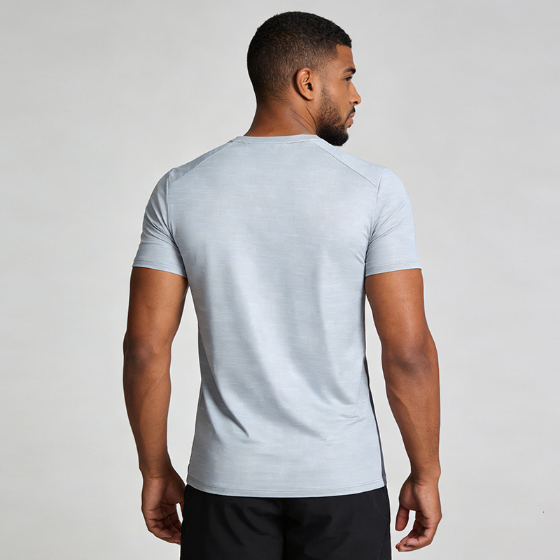 2026 Outdoor Sports Fitness Mens T-Shirt Summer Round Neck Running Top Quick-Dry Gradient Short Sleeve 260418