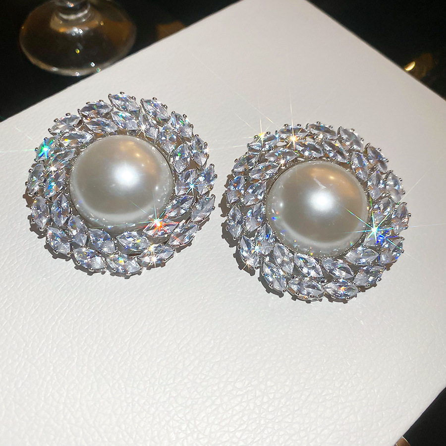 Silver needle zircon round pearl European American cross-border fashion, exaggerated elegant earrings, light luxury and high-end feel, women's ea - view 5