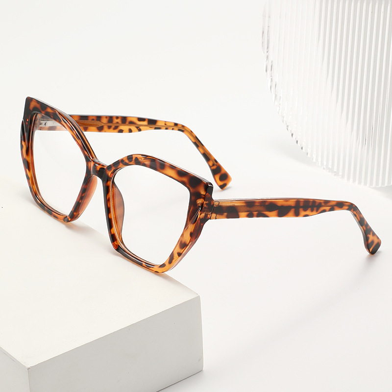 New Retro Cat Eye Reading Glasses With Simple Appearance Natural Personality Fashion Anti Blue Light Sunglasses Over-the-counter Glasses Wholesale