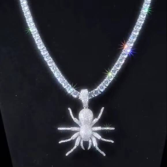 Hiphop Custom Moissanite Pendant 3D Iced Out Spider Pendant Black Moissanite 925 Silver VVS Moissanite Pendant