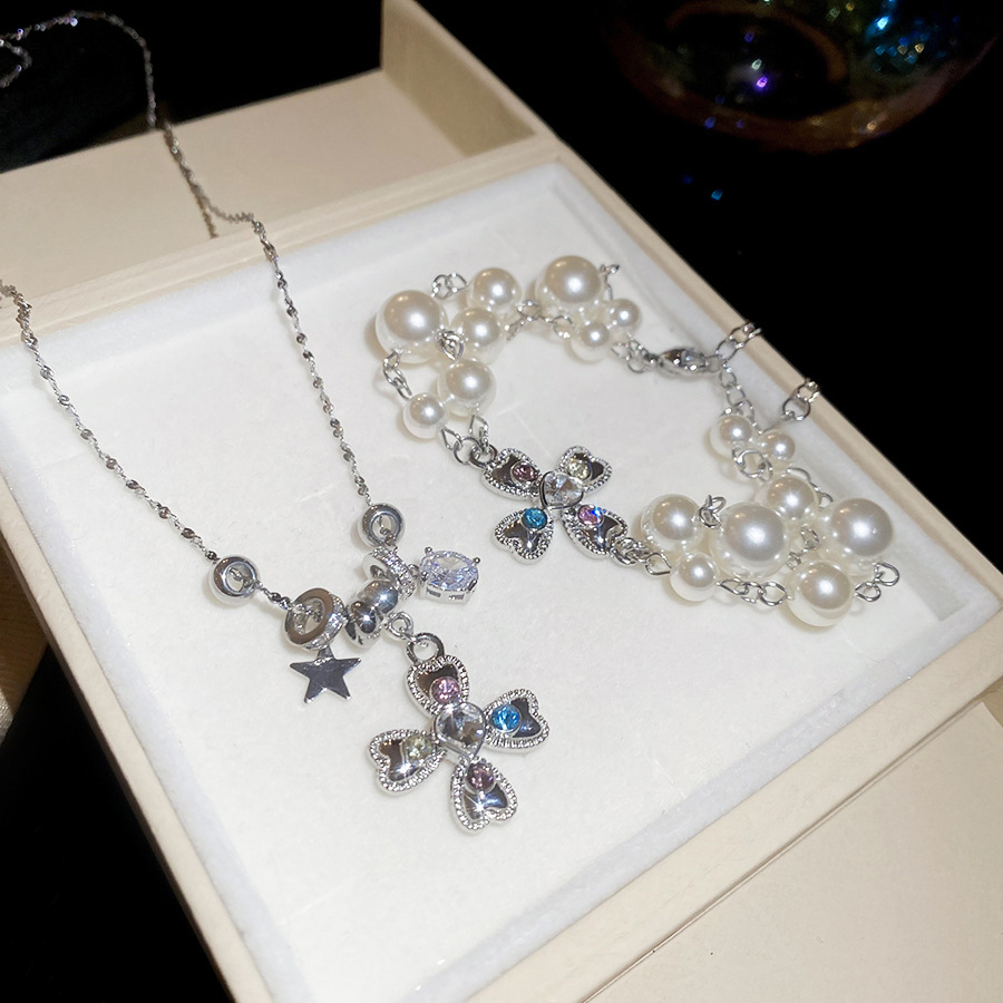 Sweet cool style diamond-encrusted cross pearl bracelet and necklace, personalized fashion ins jewelry set, light luxury niche accessories - view 5
