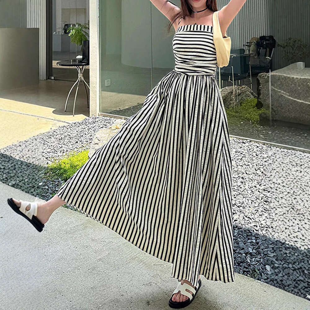 2026 Summer New European American Striped Sling Dress, Women's Elegant Waist-Cinched Off-Shoulder Camisole Maxi Dress for Cross-Border MAKOUFEI