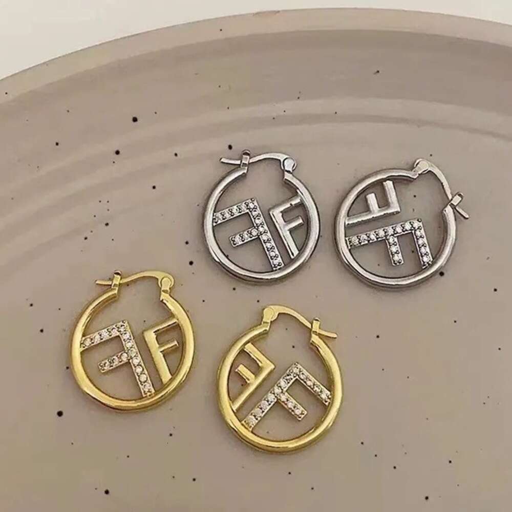 Earrings Letter F Ear Rings Light Luxury Niche Design Temperament Internet Celebrity Personality New Ear Buckles Earrings Men And Women Universal Ring - view 4