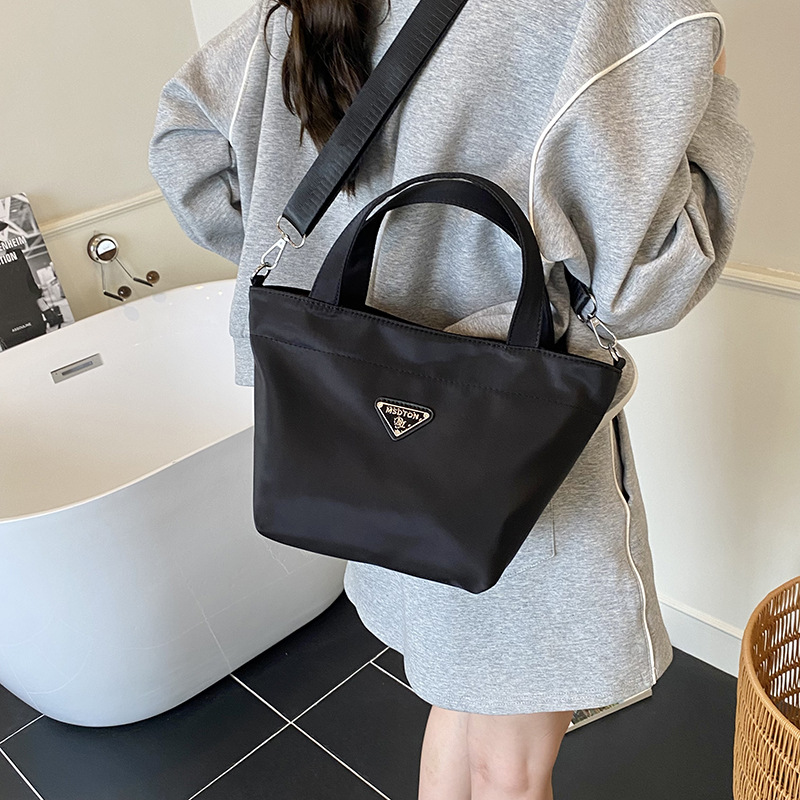 Free Shipping Premium Leisure Large Capacity Handbag Underarm Bag Shoulder Bag 2026s hot