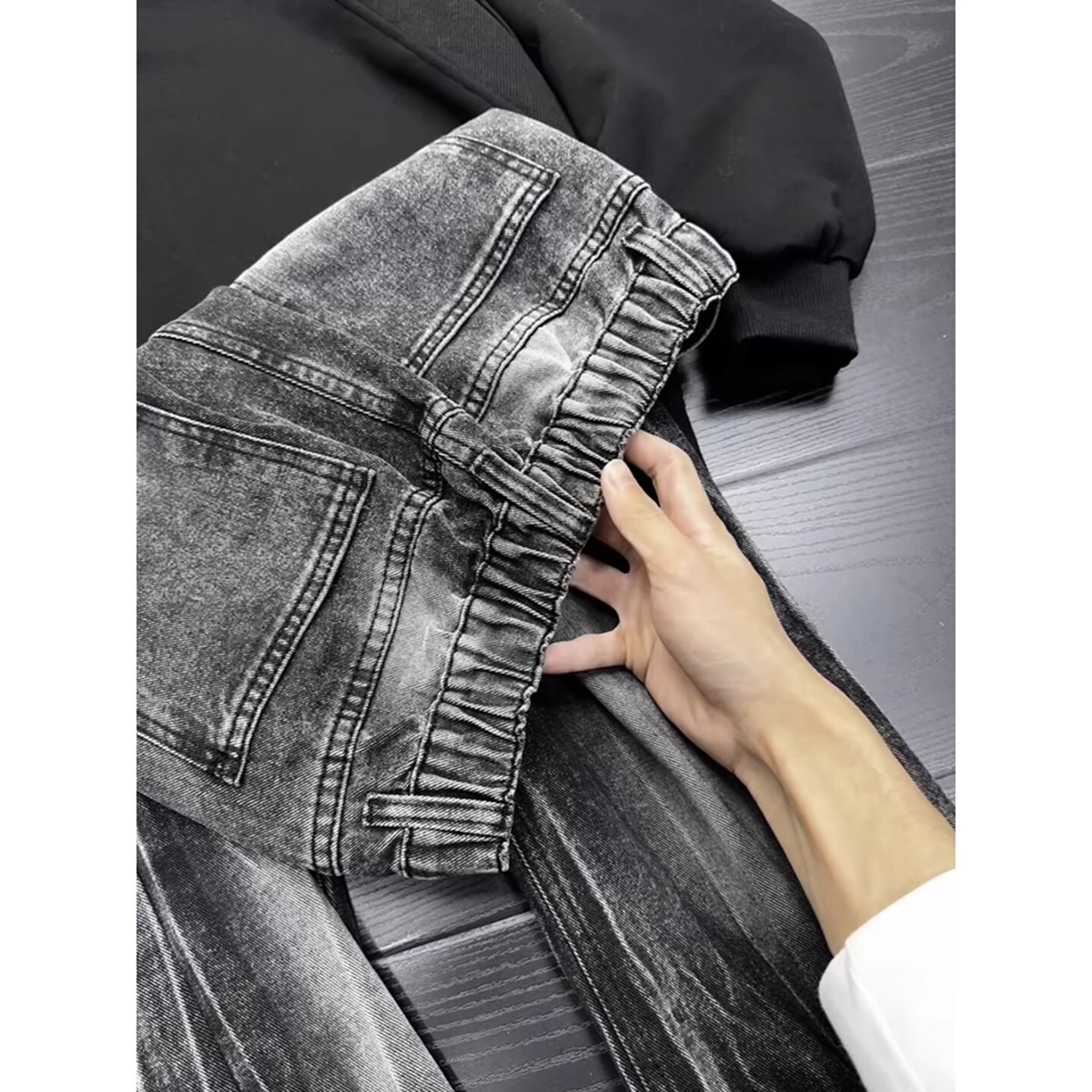 Lightning Pattern Designer Jeans Luxury Men's Washed And Plush Warm Pants Street Trend Brand Narrow Fit Straight Tube Micro Flared Jeans Hip-hop 