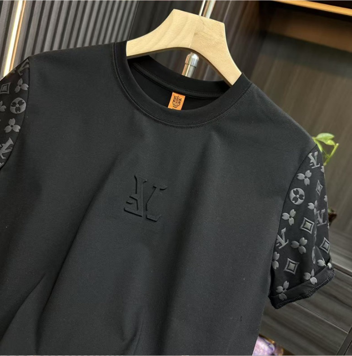 Summer light luxury loose short sleeved 2026 new trendy casual printed design men's T-shirt