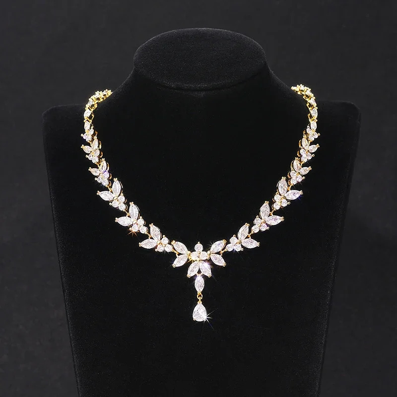 Huitan Gorgeous Bridal Necklace/Earrings y Trendy Bright Cubic Zirconia Accessories Gold Color/Silver Color Jewelry Gifts 260418