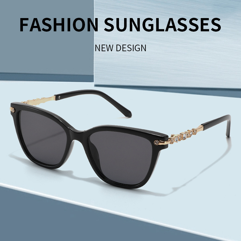 2371 Mirror Wholesale New Fashion Round Face Outdoor Women's Sunglasses Unique Cat Eye Designer Diamond Inlaid Polarization Retro Designer Sungla