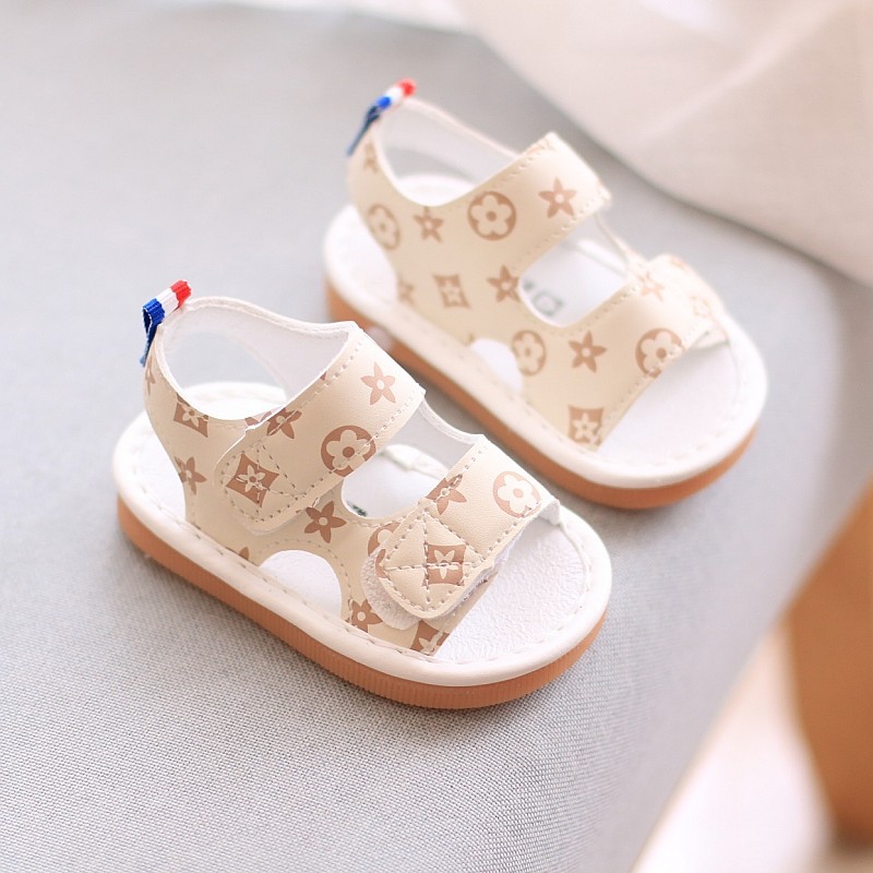 Free shipping 2026 summer new arrival printed design childrens soft soled comfortable walking sandals black beige khaki