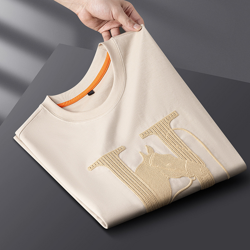 2026 Summer Bestselling New Men's Short Sleeve T-Shirt with Letter Embroidery Design Drape Feeling Ice Silk Comfortable Round Neck Versatile Casu