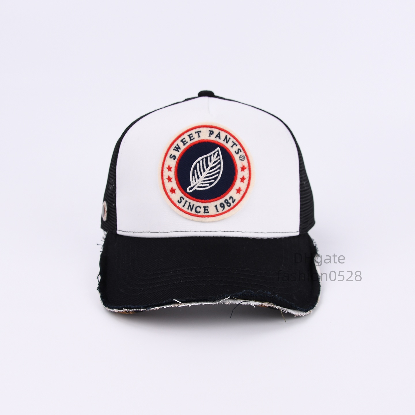 Luxury designer hat Sweet Pants 1982 Leaf Patch Trucker Cap Men Women Vintage Distressed Mesh Baseball Hat Similar to the genuine product by 99%