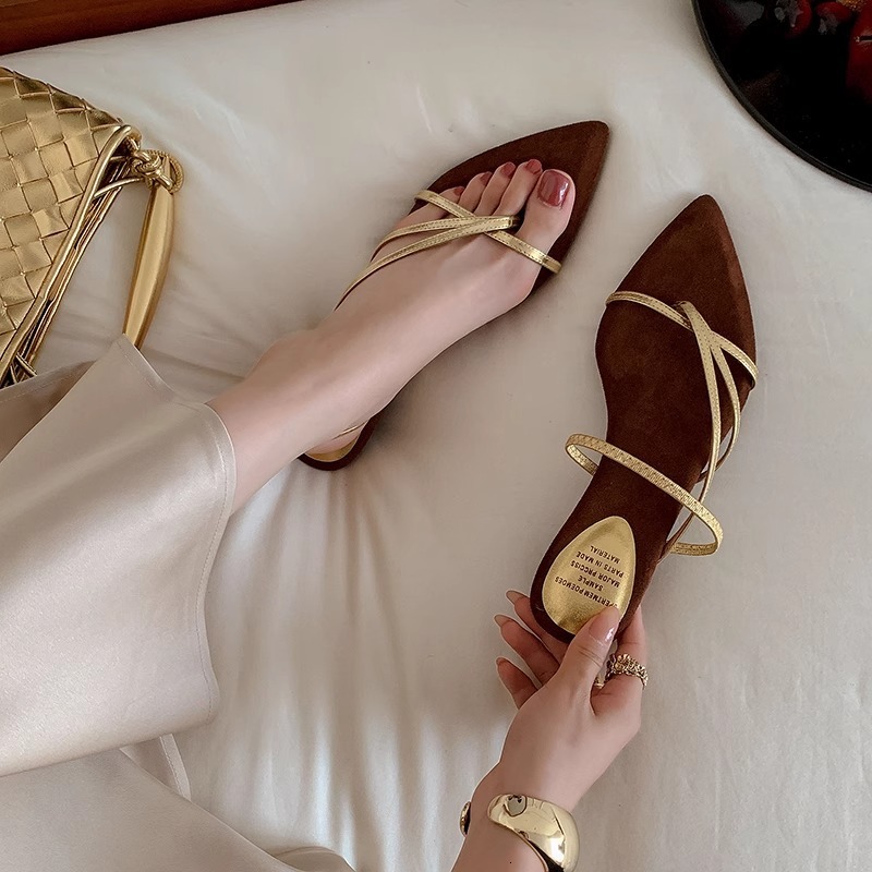 French Vacation Roman Style Two-Way One-Strap Pointed Toe Gold Thin Strap Wedge Shoes Women Outdoor Summer Sandals