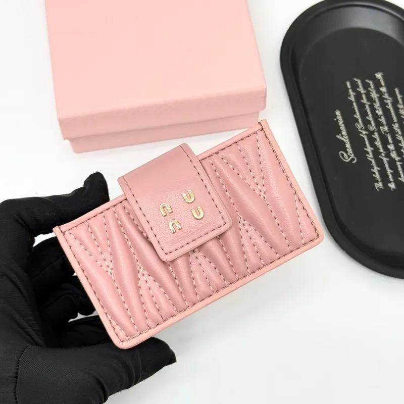 Designer Wallet Matelasse Purses Luxury Card Holder Cowhide Lambskin Purse Metal Letters Fanny Pack Card Holders Clutch Fannypack Wallets