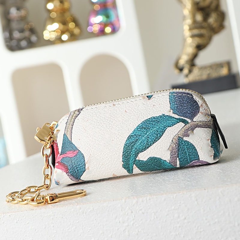 M29398 Nice Cosmetic Bags With Cherry print Women Luxurys Designers Bags Totes Handbag Wallets Messenger Purse Card Holder pouch Travel outdoors 11cm