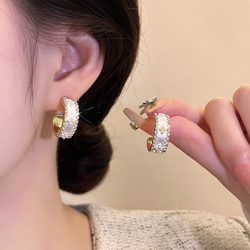 2025 New Arrival Women's Pearl & Rhinestone Inlaid Earrings, Niche Design, Premium Luxury Ear Hoops, Fashion Elegant Ear Jewelry for Daily & Part