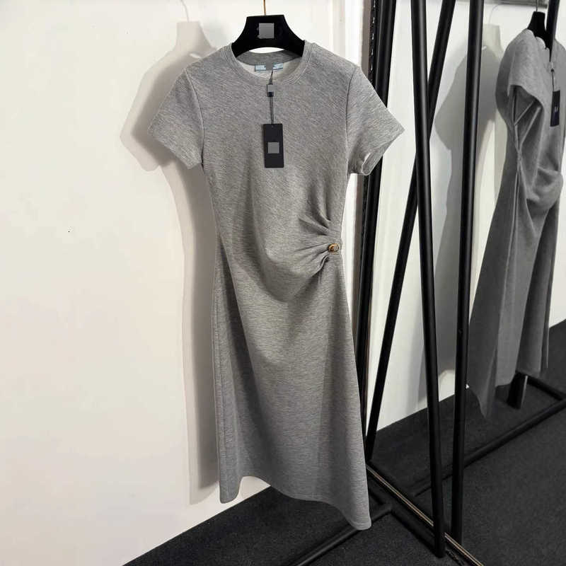 Designer Casual Dresses high-end elegant slim-fit dopamine new letter gold button waist-cinching short-sleeve dress for woman