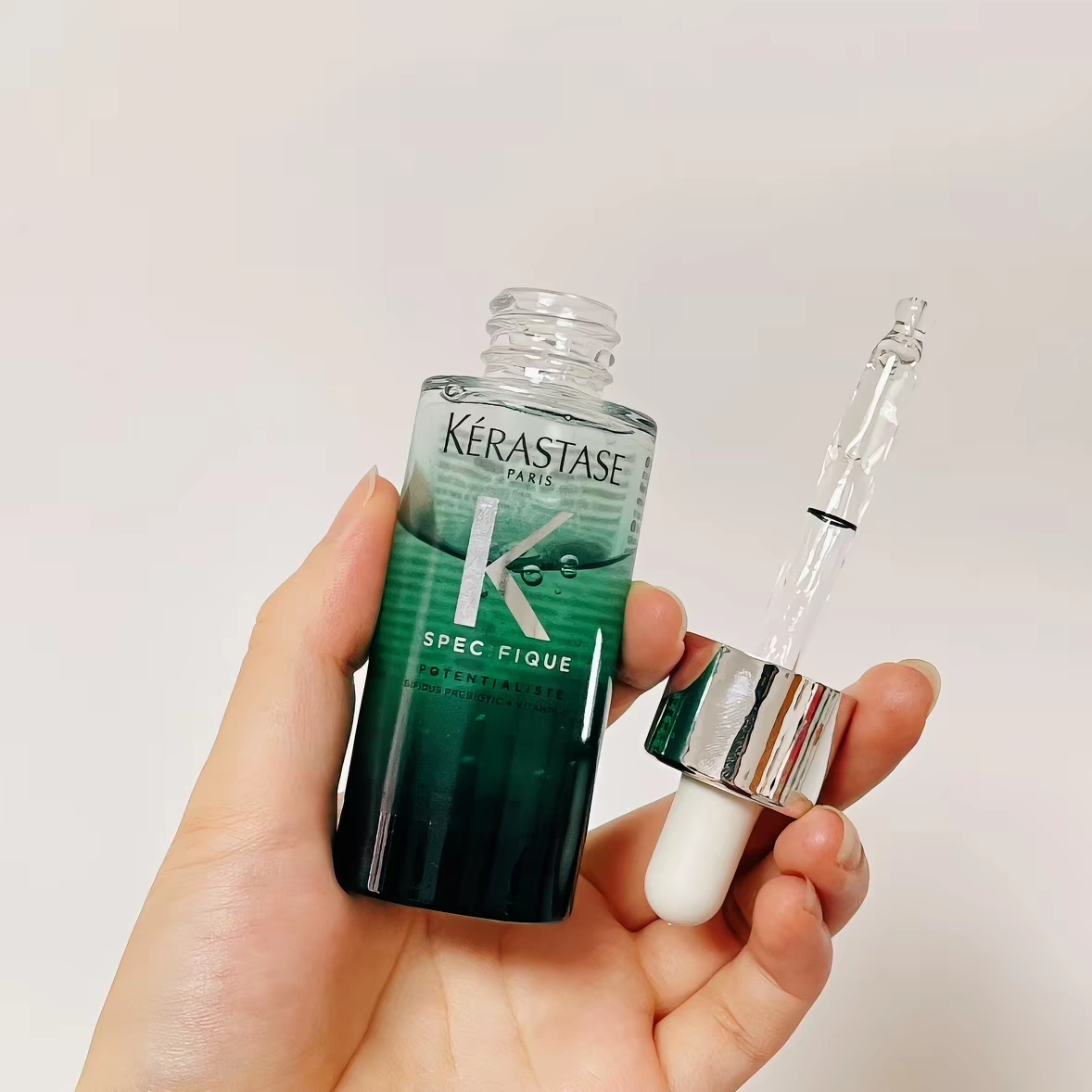 KERASTASE Hair Serum 30ml Oil Control Scalp Soothing Essence Green Pink Bottle Vitality Ginger Scalp Essence Free Dandruff Cleansing Essential Oils Hi