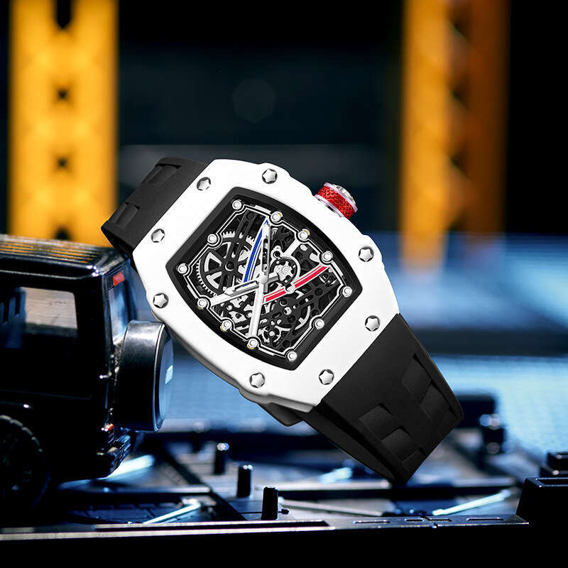 2026 New Designer Ultra Thin Unique Luminous Barrel Shaped Quartz Fashion Casual Waterproof 67-02 Men's Wristwatch