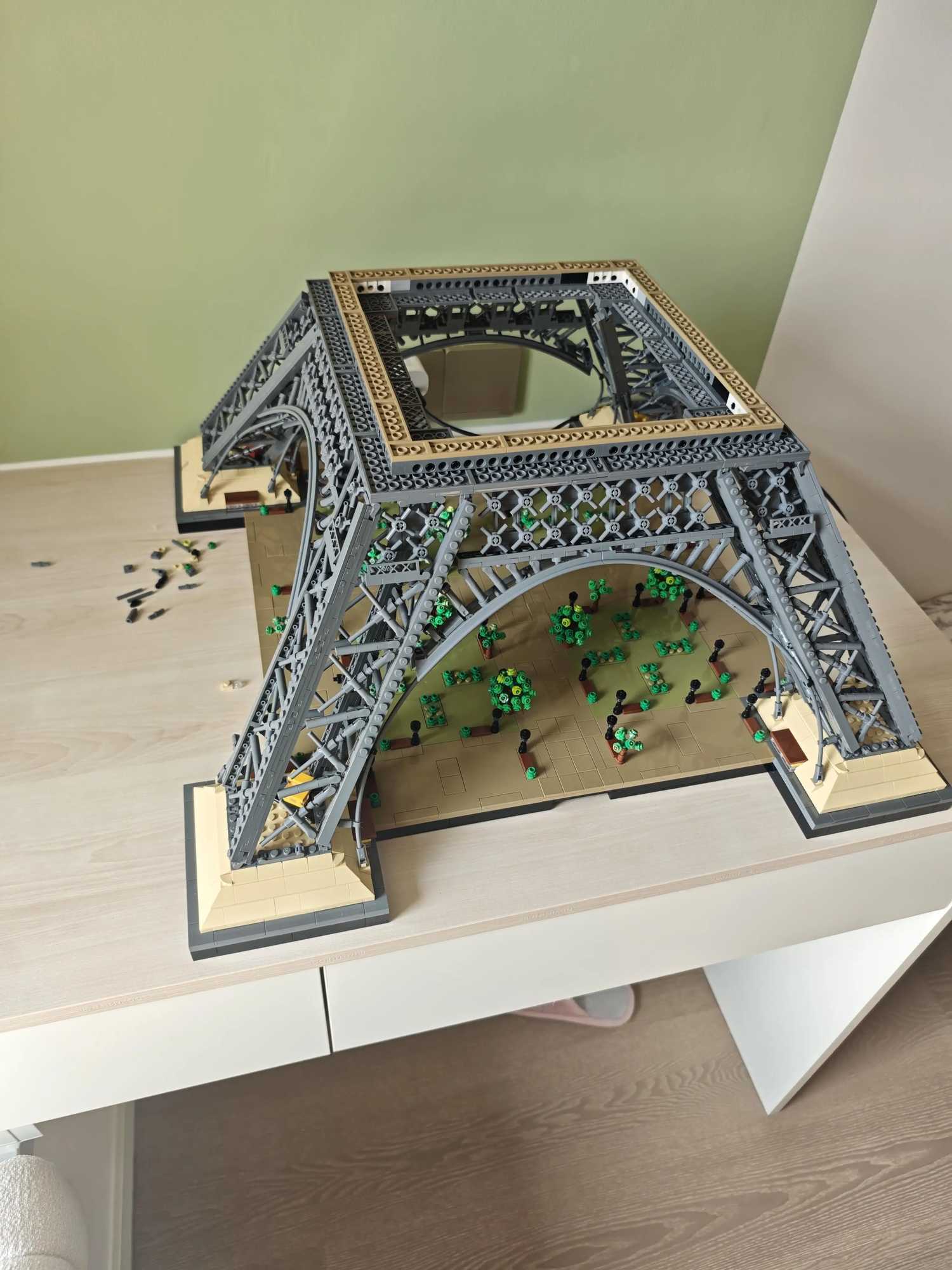 10001 Pcs Large Eiffel Tower Building Blocks Bricks Kids Birthday Christmas Gifts Toy Compatible 10307 In StockT260420