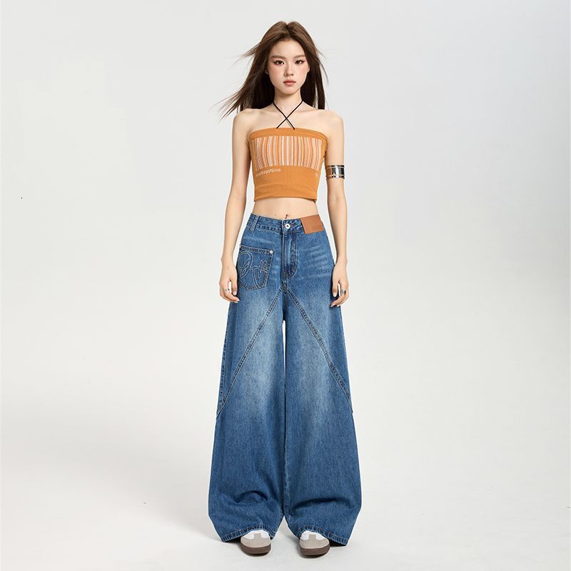 2025 Spring/Summer New Design Wide-Leg Jeans with Large Pockets for Women 241224