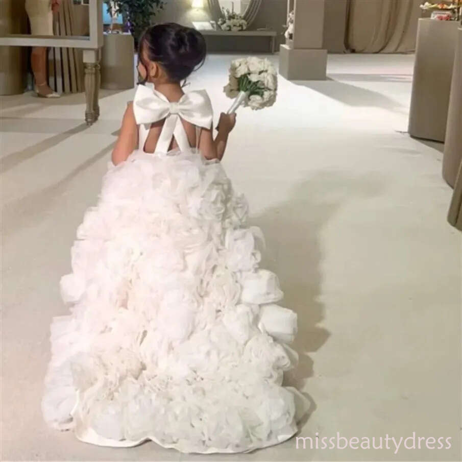 Luxury Tier Ruffles Long Flower Girl Dresses With Bow Back Ball Gown Girls Formal Evening Pageant Gowns Princess Birthday Wedding Party Robes M27 ZD10