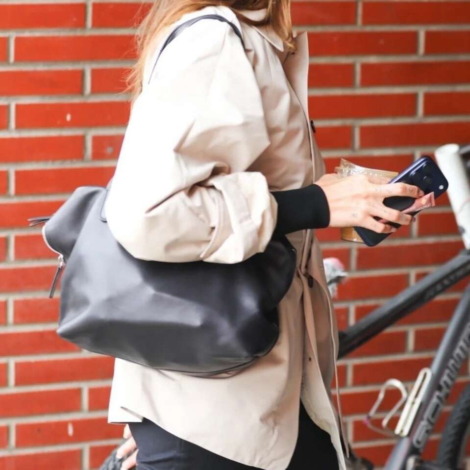 2026 New Luxury R o w Henri Bag Soft Cowhide Leather Tote Bag Minimalist Underarm Shoulder Bag Large Capacity Versatile Commute Handbag For Women SENY