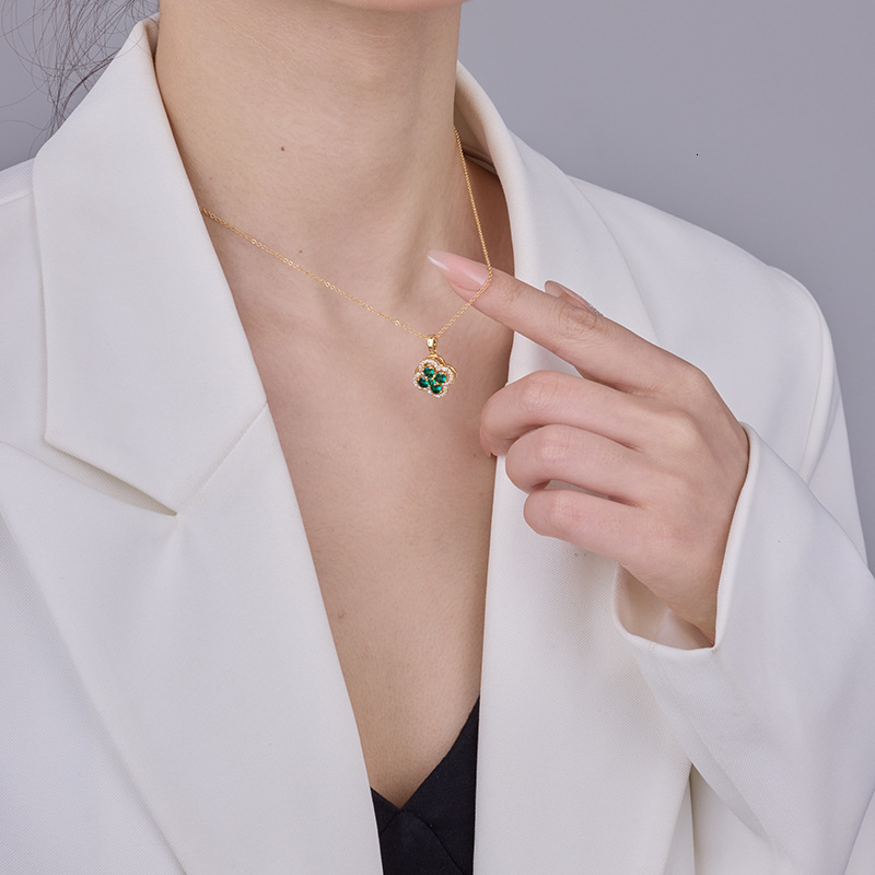 Luxury Brand Designer Womens New Rotatable Emerald Clover Pendant Necklace Diamond Accent Gold Plated Elegant Versatile Stylish Trendy Chic Delicate C - view 5