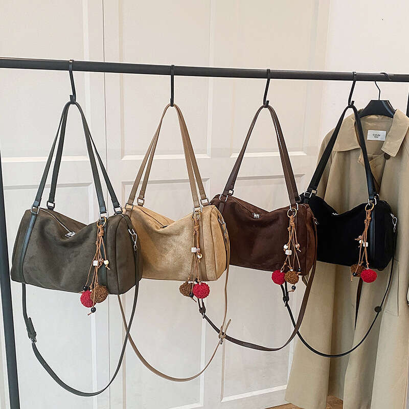 Suede 2025 Autumn and Winter Boston Pillow Women's Large Capacity Commuting Bowling Bag Shoulder Crossbody