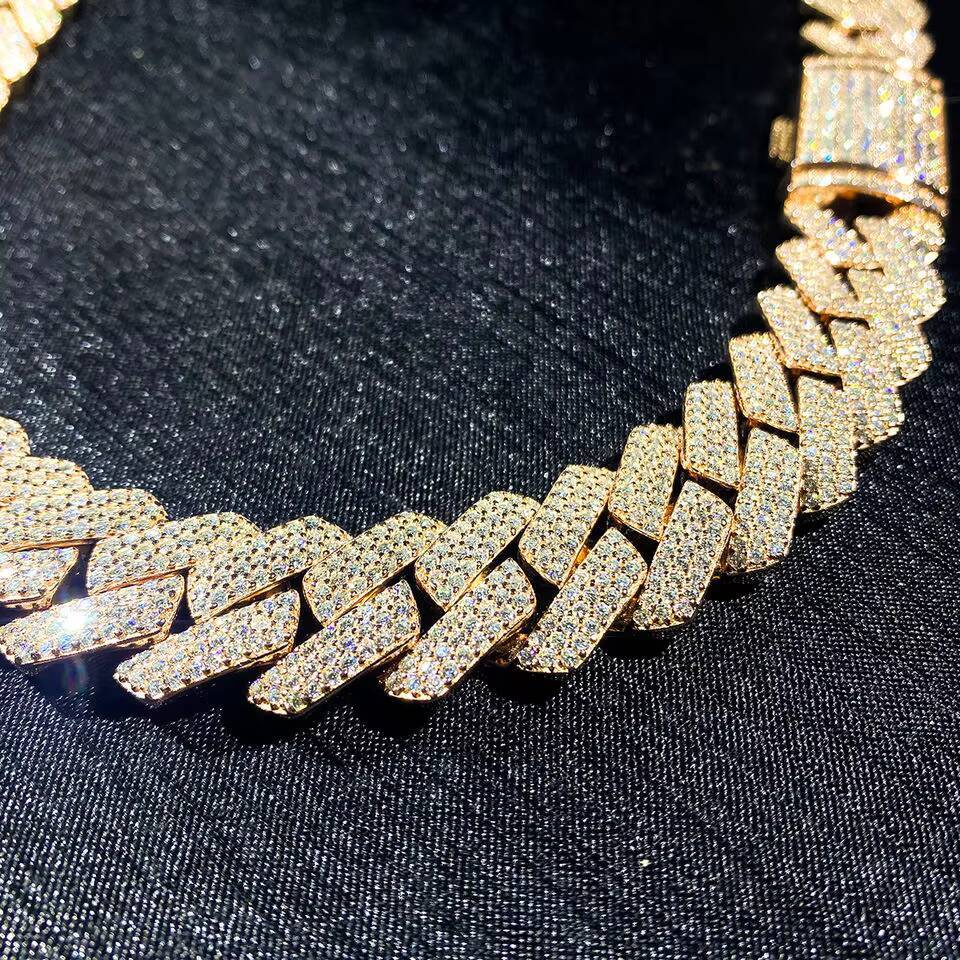Custom Rapper Jewelry 18mm Gold Plated Miami Hip Hop Diamond Necklace 925 Silver VVS Moissanite Iced Unisex Cuban Link Chain