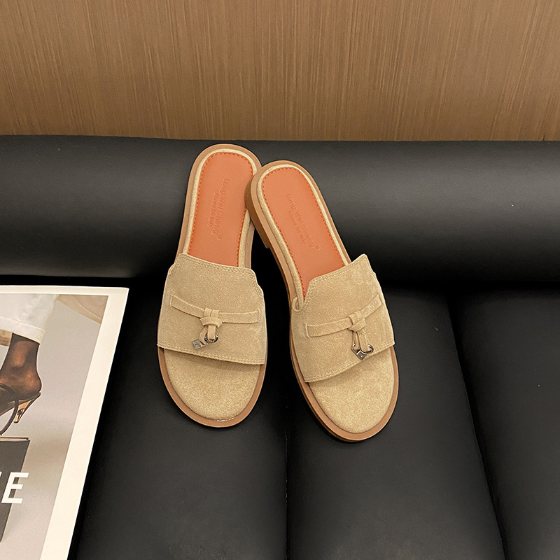 2026 Summer New Casual Comfortable Designer Flat Slippers Classic Trendy Fashion Sandals for Women