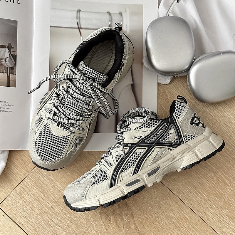 Men Lightweight Breathable Mesh Dad Shoes Comfortable Cushioned Sole All-match Daily Commute Footwear - view 3