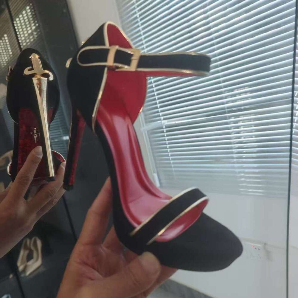 New European American Style Genuine Leather Strap High-Heeled Women's Sword And Scepter Design, Black Retro Sharp Blade Open-Toe Sandals, Trendy