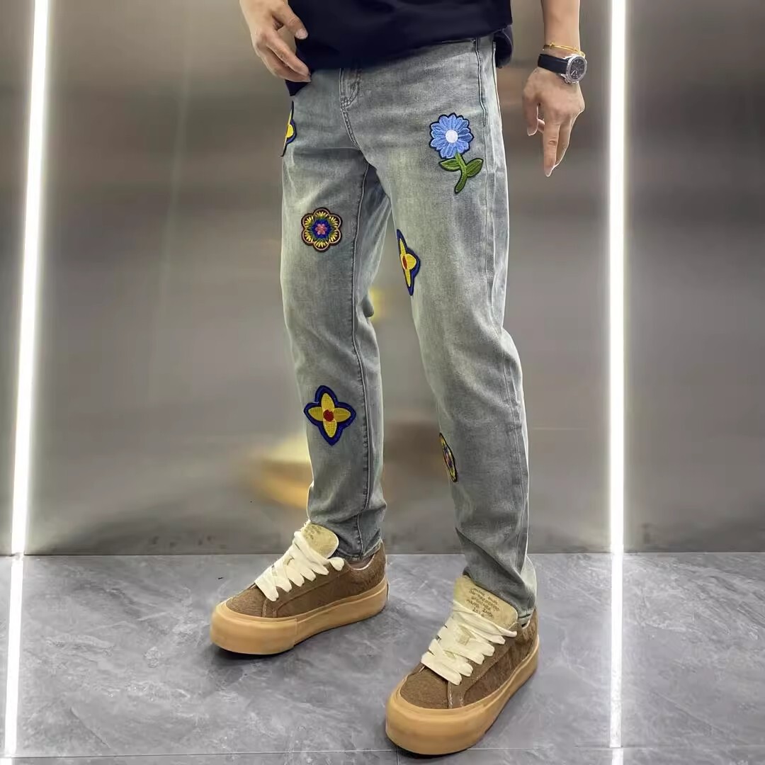 Loose 2026 Autumn New American Style Petal Embroidery Personalized Straight-leg Jeans For Men Designer Loose Fit European Luxury Trendy Long Pants