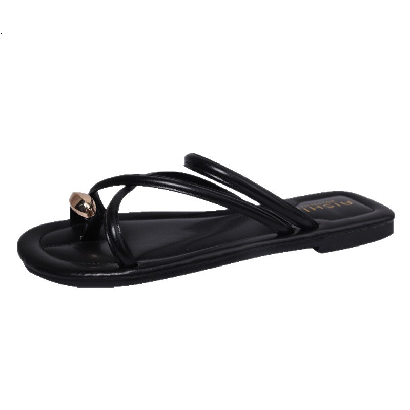 French Retro Small Metal Toe Women's Summer Home And Outdoor Fashion Versatile Flat Beach Sandals