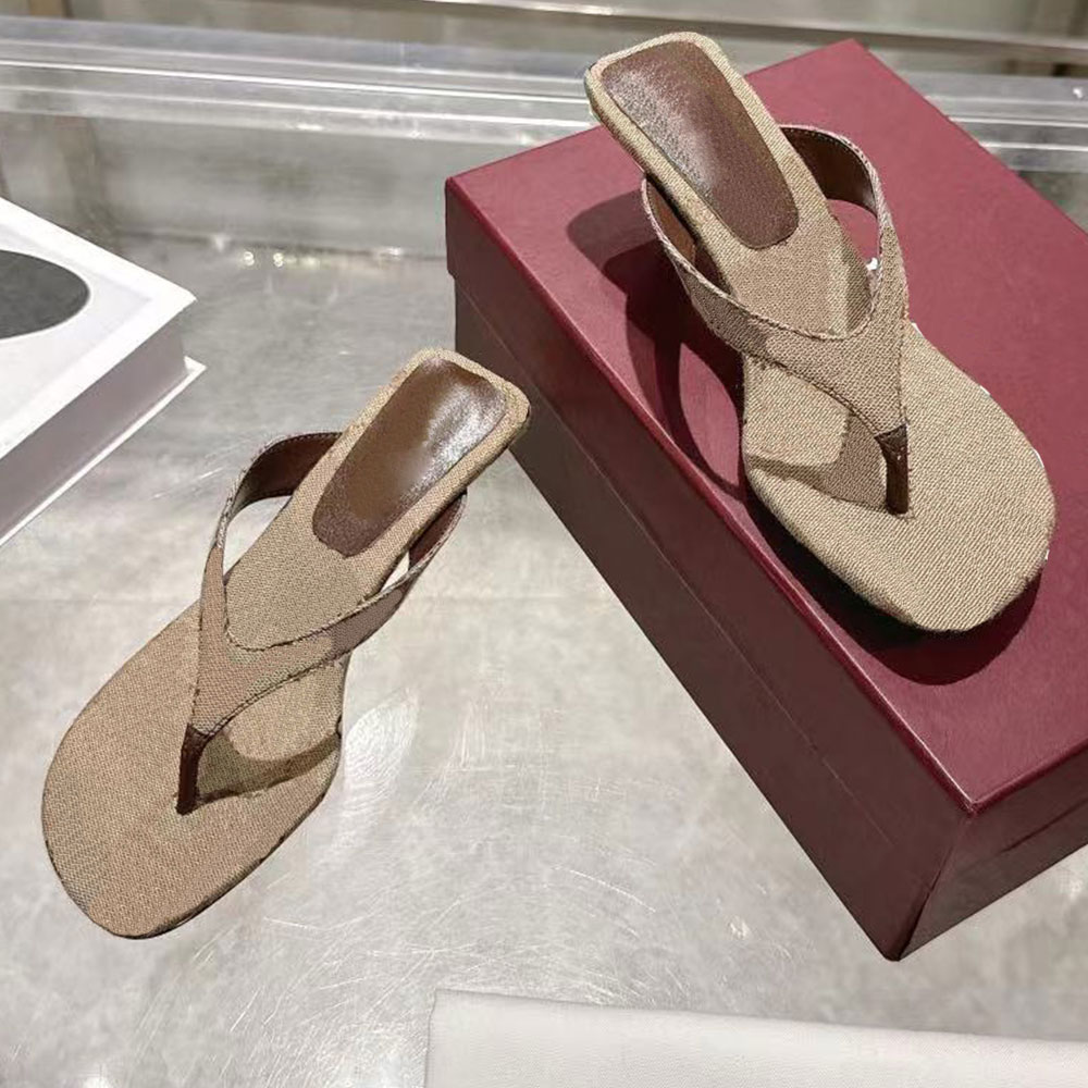 New Womens Vittoria thong sandals designer sandal 870786 Luxury Canvas Thong Sandals relaxed style Fashion Casual Summer Sandal Leather sole Mid heel size 35 42