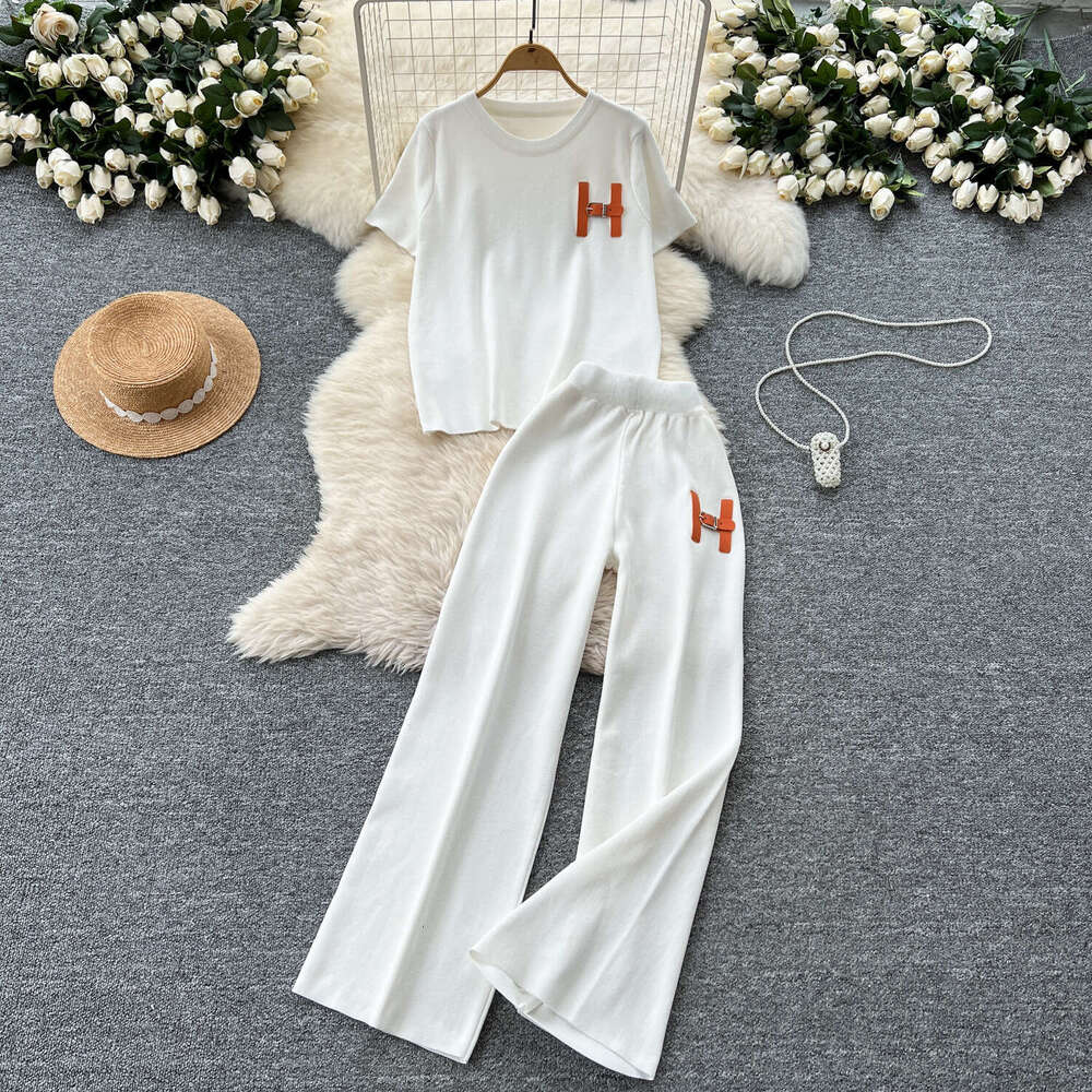 2026 Spring Summer Women Knitted 2 Piece Set Fashion Crew Neck Short Sleeve Top Loose Wide Leg Pants Tracksuit MAKOUFEI