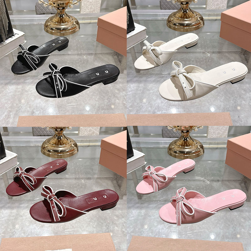 Designer Ladies Leather Sandals Open Toed Slippers Fashion Summer Beach Collocation Leather Flat Bottom Sandals Multiple Colors Available