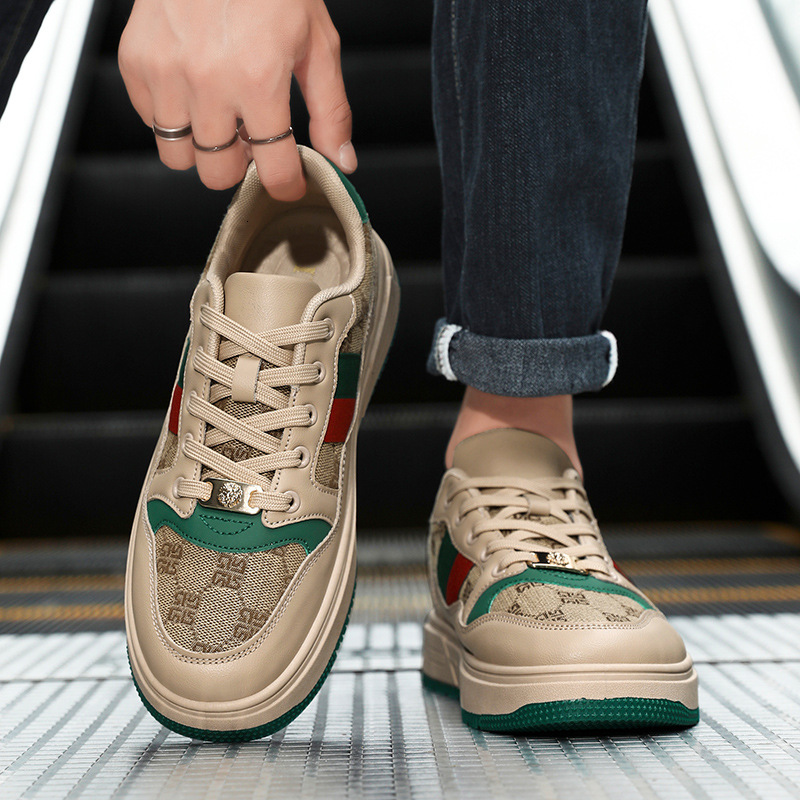 Men's Khaki Platform Sneakers Retro Lace-up Casual Shoes Couple Style Retro Versatile Street Trend Shoes Ultra-Light Slim Leather Rubber Sole Sne